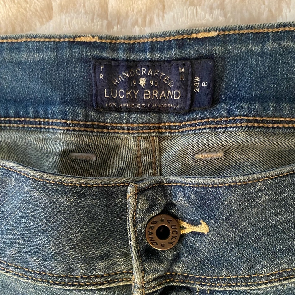 Lucky Brand Georgia Straight Jeans - Picture 6 of 11
